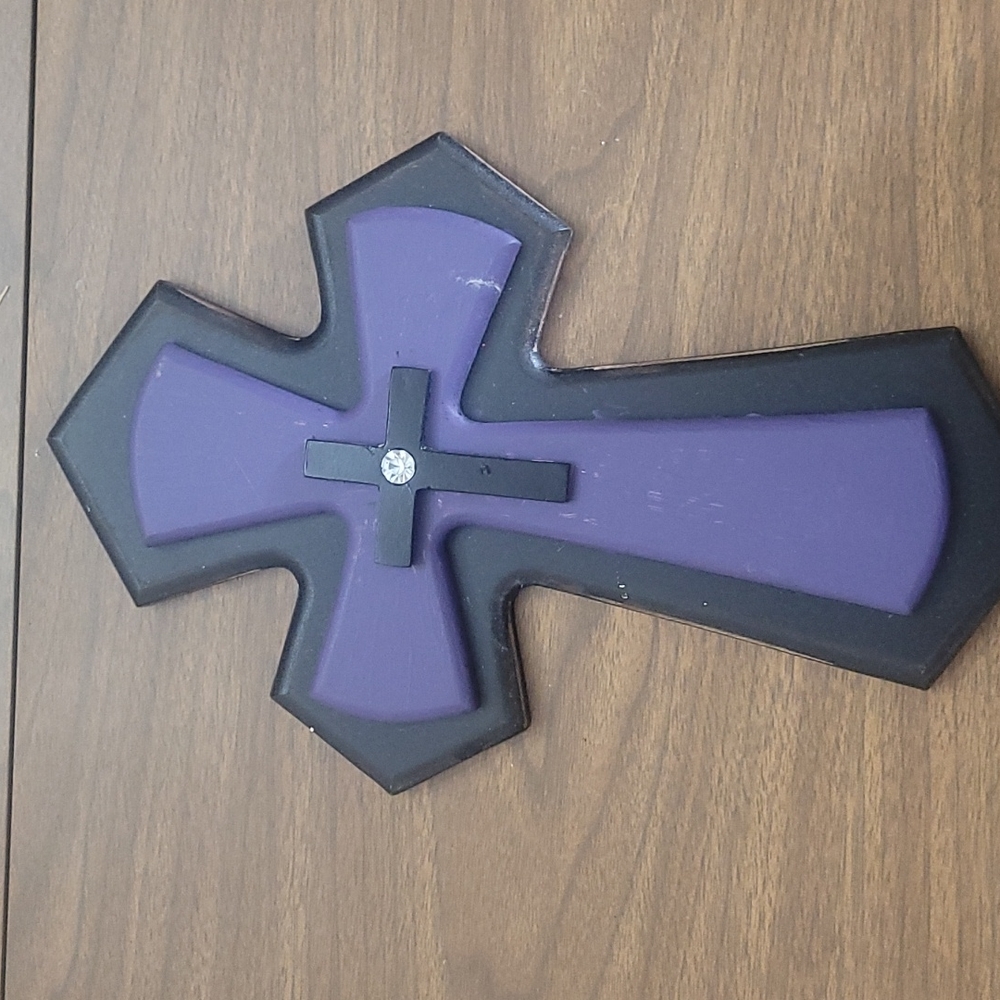Hobbty Lobby cross